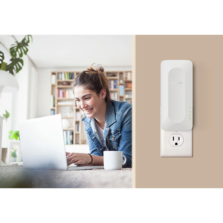 Netgear EAX17 WiFi 6 AX3000 mesh extender in compact form factor — view 3