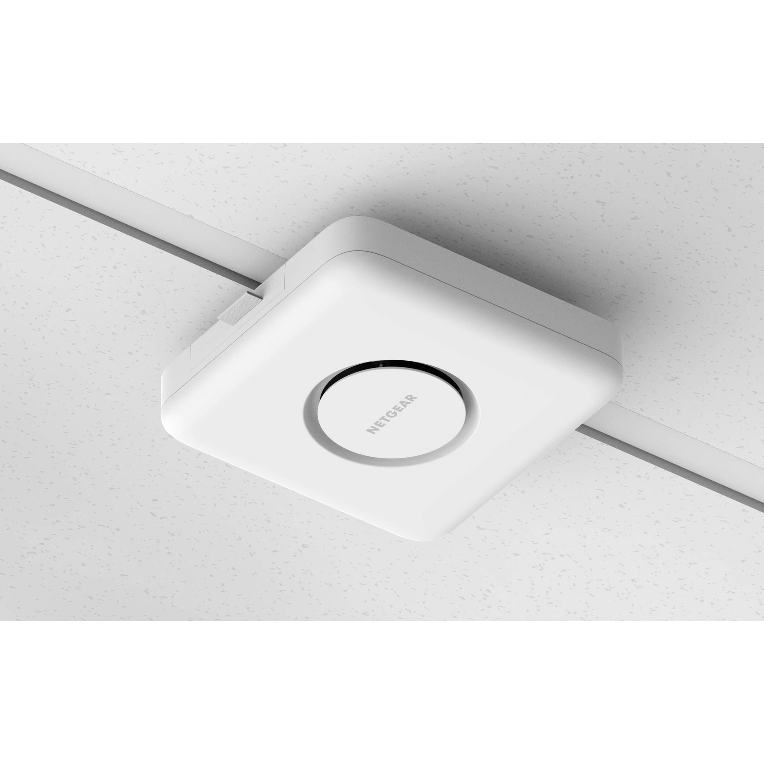 Netgear WBE758-111NAS Insight managed WiFi 7 tri-band indoor access point — view 8