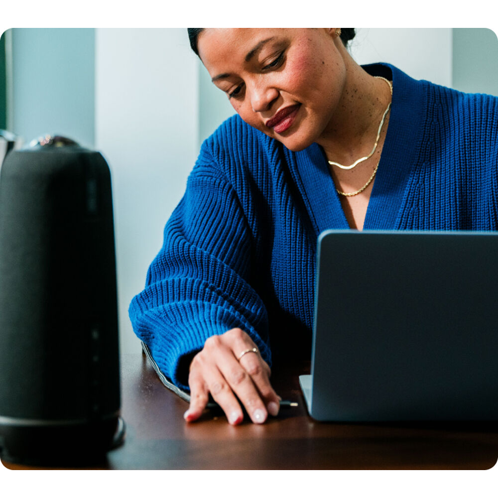 Meeting Owl 4+ all-in-one 360-degree 4K video conferencing device for small meeting rooms — view 10