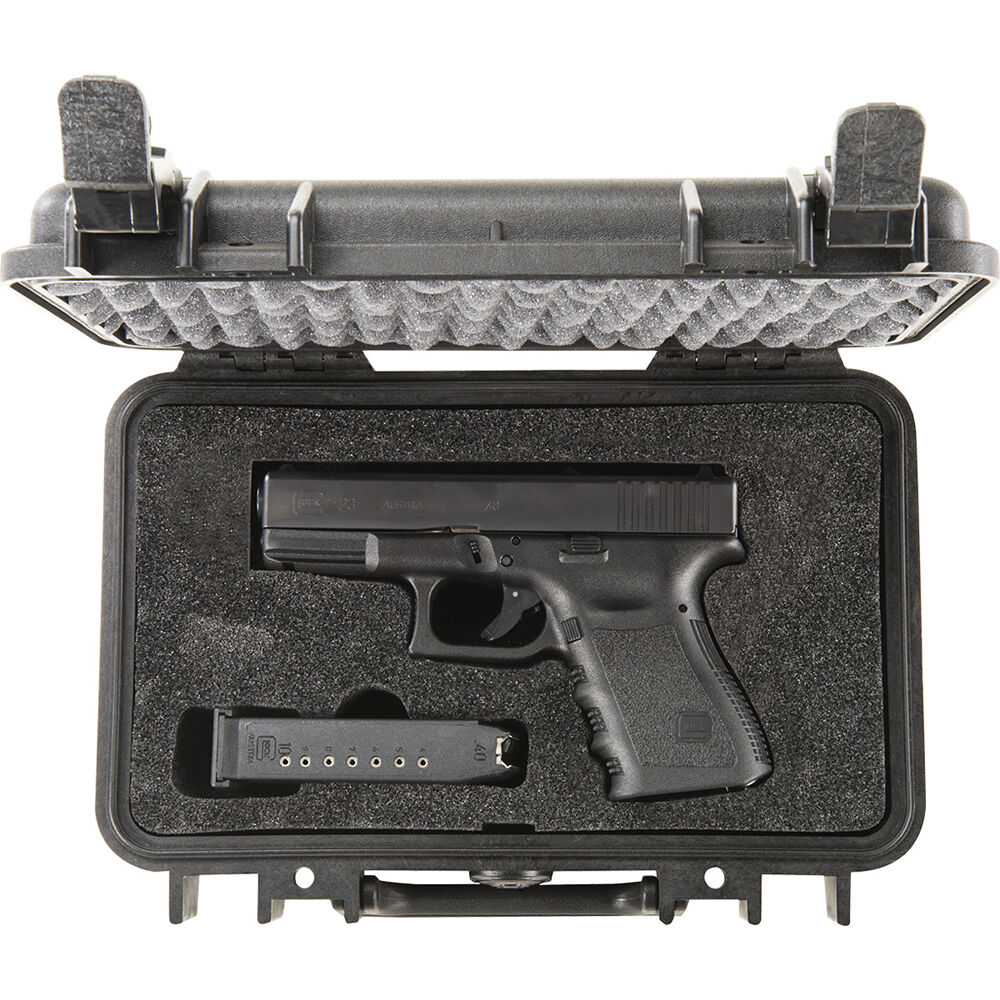 Black Pelican 1170 hard case with foam for handheld electronics — view 4