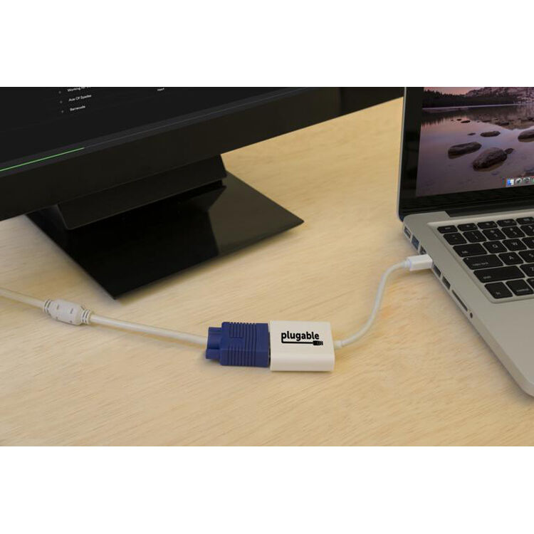 Plugable Mini DisplayPort to VGA adapter with male Mini DisplayPort input and VGA female output — view 3