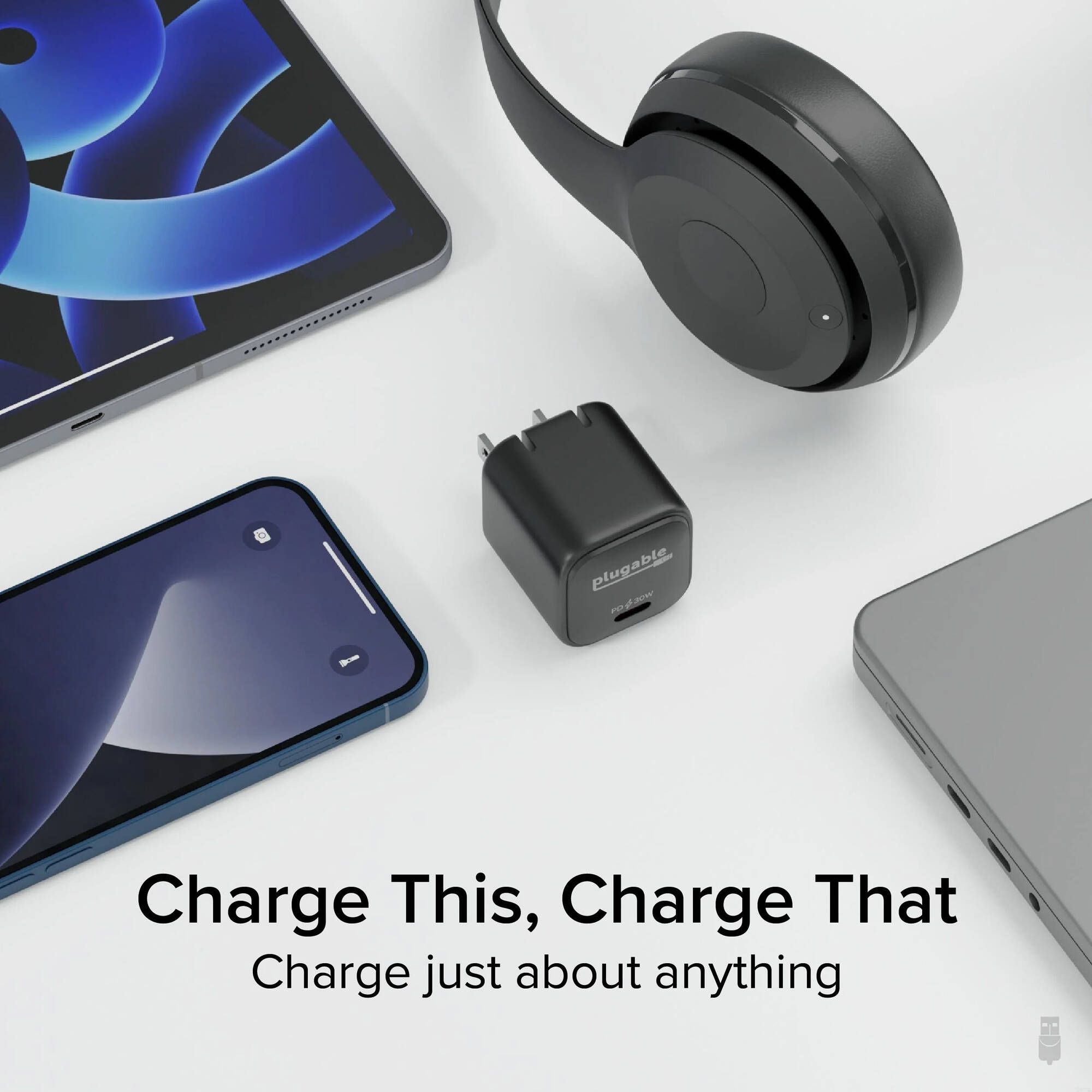 Plugable PS-30C1B-3X 30 W GaN USB-C wall charger with foldable prongs — view 5