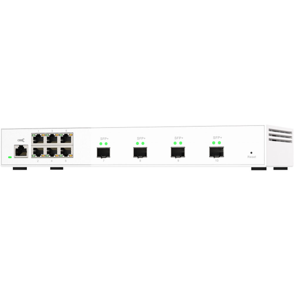 QNAP QSW-M2106-4S-US managed switch with 6 x 2.5GbE ports and 4 x SFP+ ports — view 2