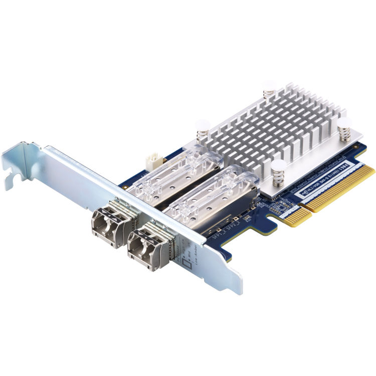 QNAP QXP-32G2FC dual-port 32G Fibre Channel host bus adapter for SAN storage connectivity — view 3
