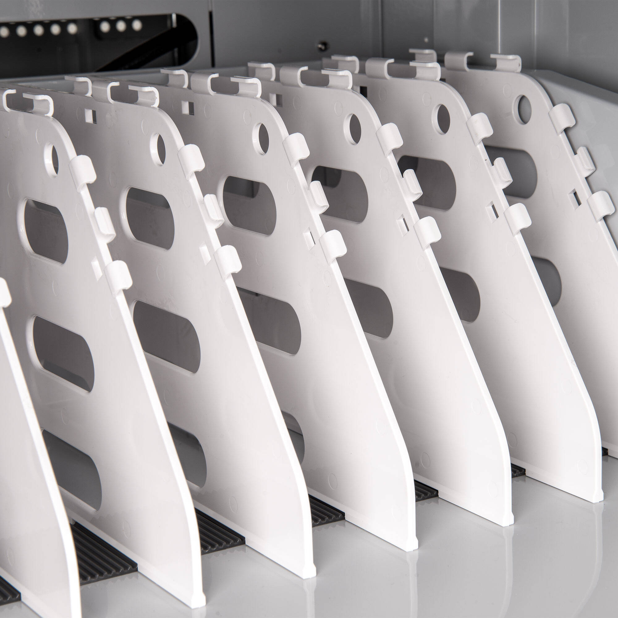 ROCSTOR VOLT C32 INGELLIGENT CHARGING CART - 32 DEVICES UP TO 15.6 SCREEN- FOR N — view 14