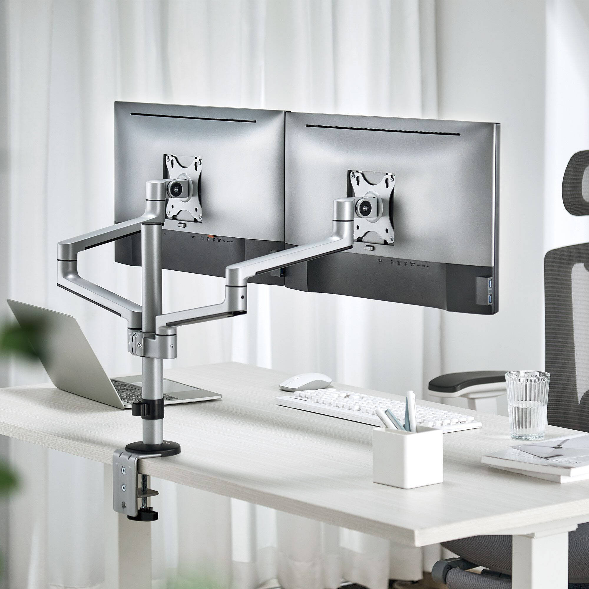 ERGOREACH EP14 premium aluminum articulating dual-screen monitor mount for two displays — view 9