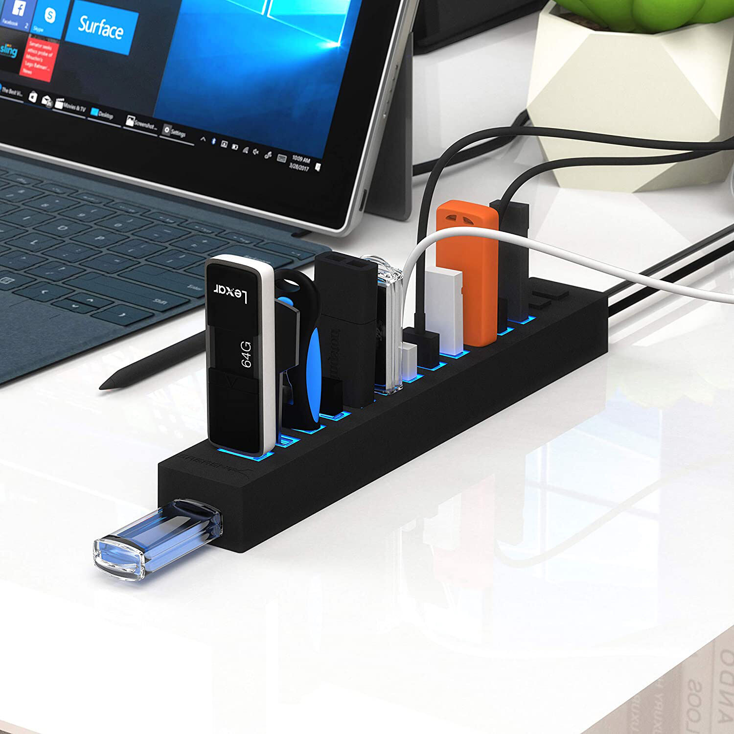 SABRENT HB-U14P 13-port USB 2.0 powered hub with AC power — view 6
