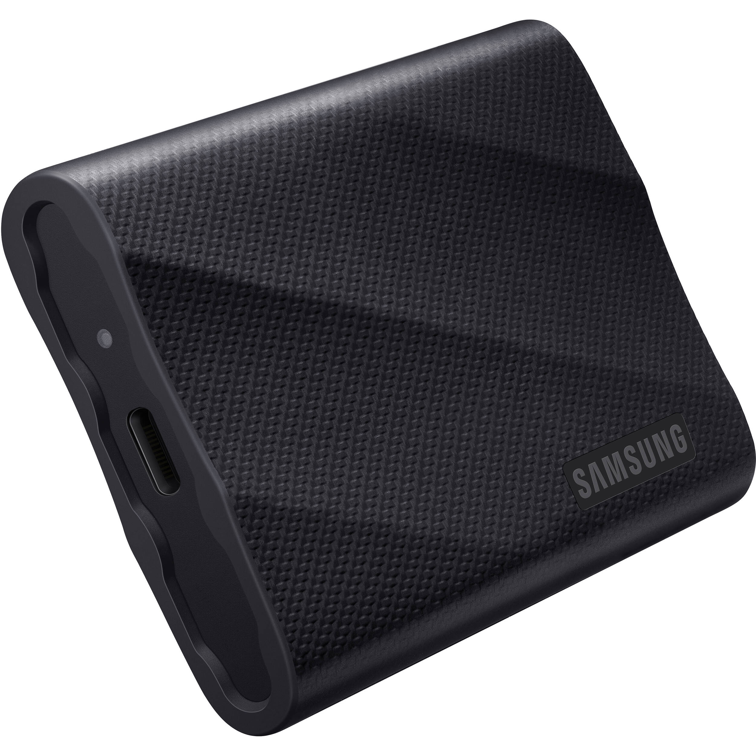 Samsung T9 2TB portable SSD in black with USB-C and USB 3.2 Gen 2x2 connectivity — view 11