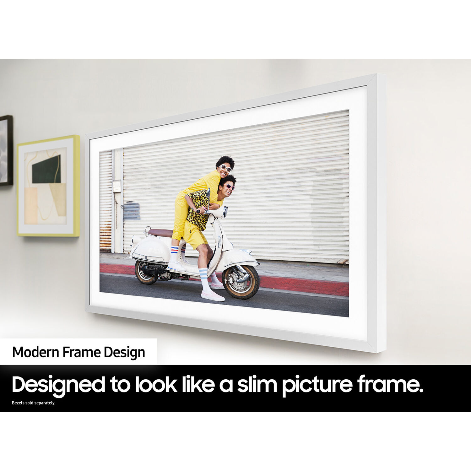 Samsung 32-inch QLED 4K Smart TV with The Frame design and SolarCell Remote — view 19