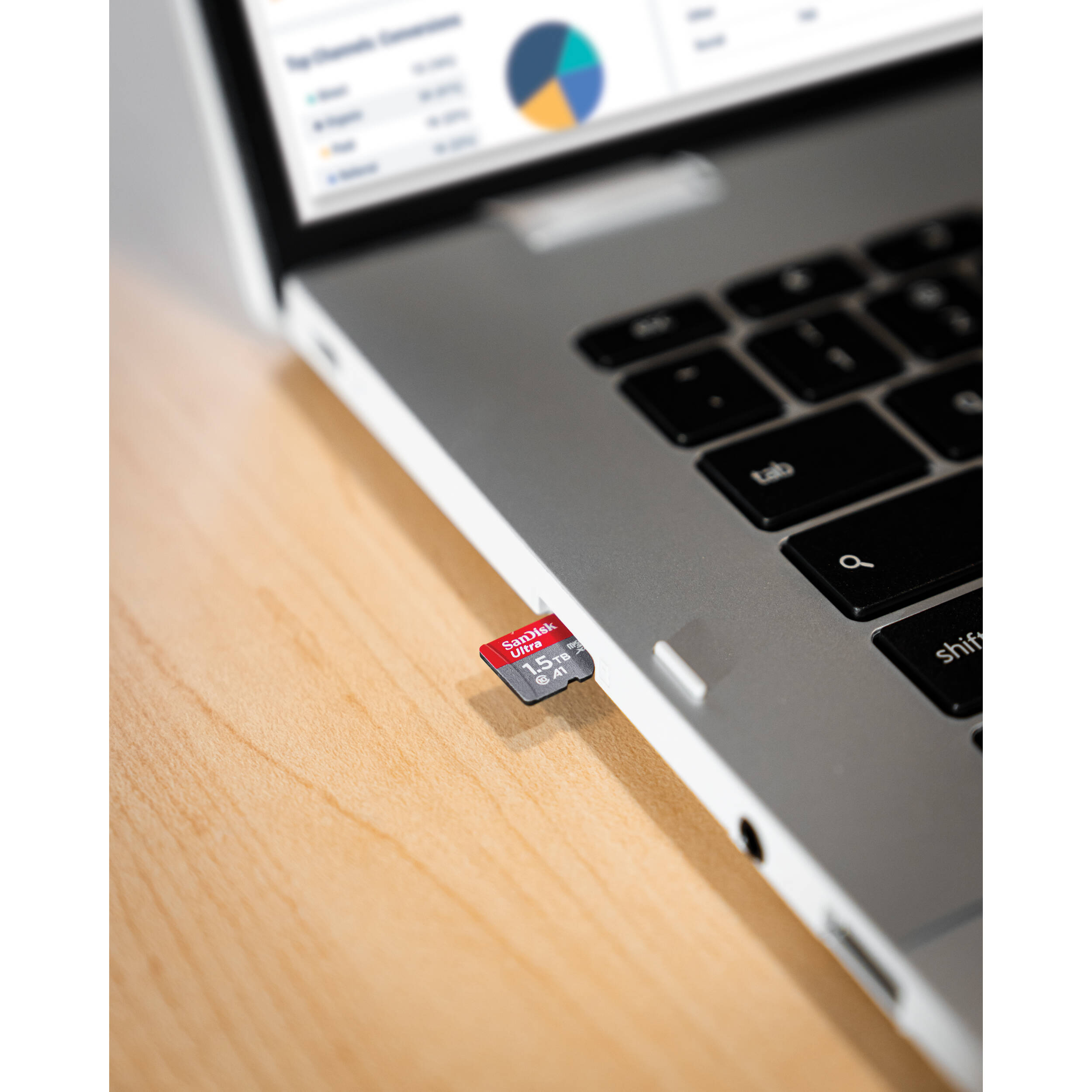 microSD with SD Adapter 1.5T — view 5