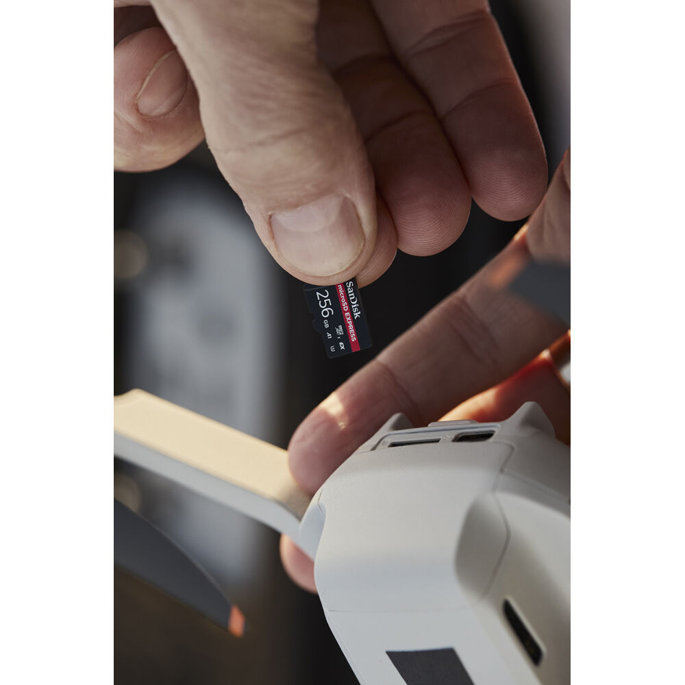 Extreme Pro PCIe 256GB MicroSD — view 6