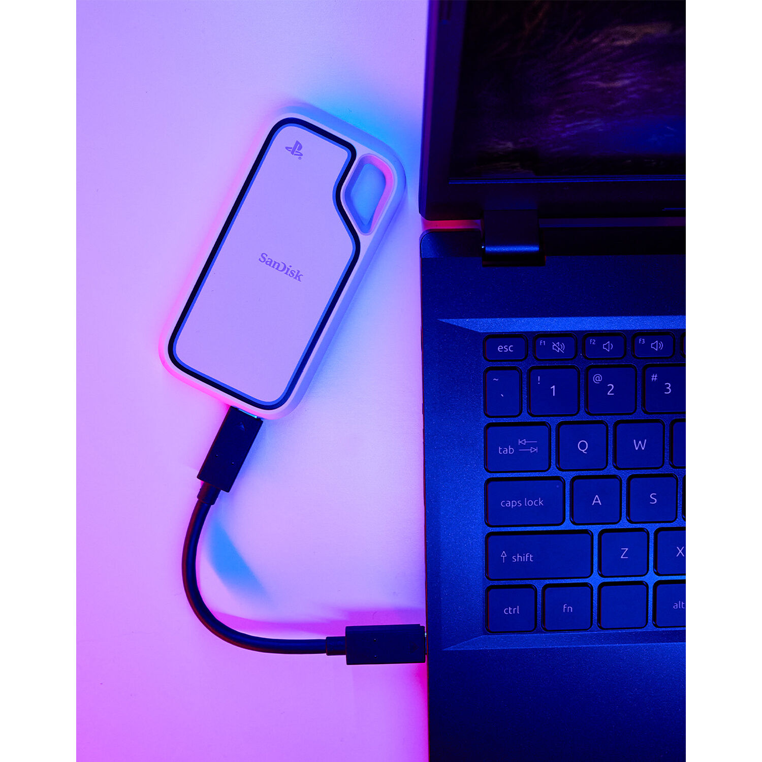 SanDisk Extreme Portable SSD 2 TB external drive for PlayStation 5 console and PC — view 8