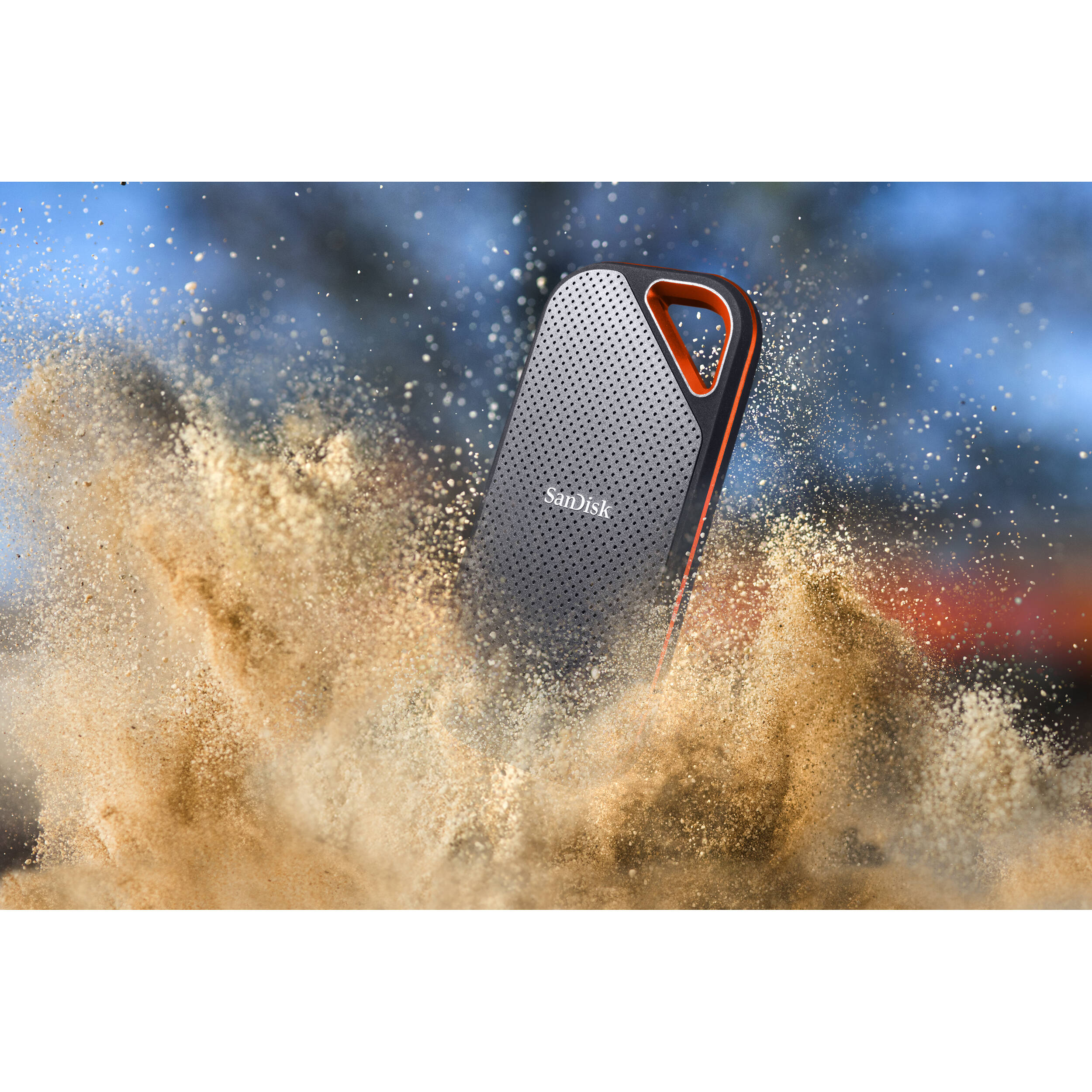 SanDisk Extreme Pro Portable SSD 4TB external solid state drive — view 7