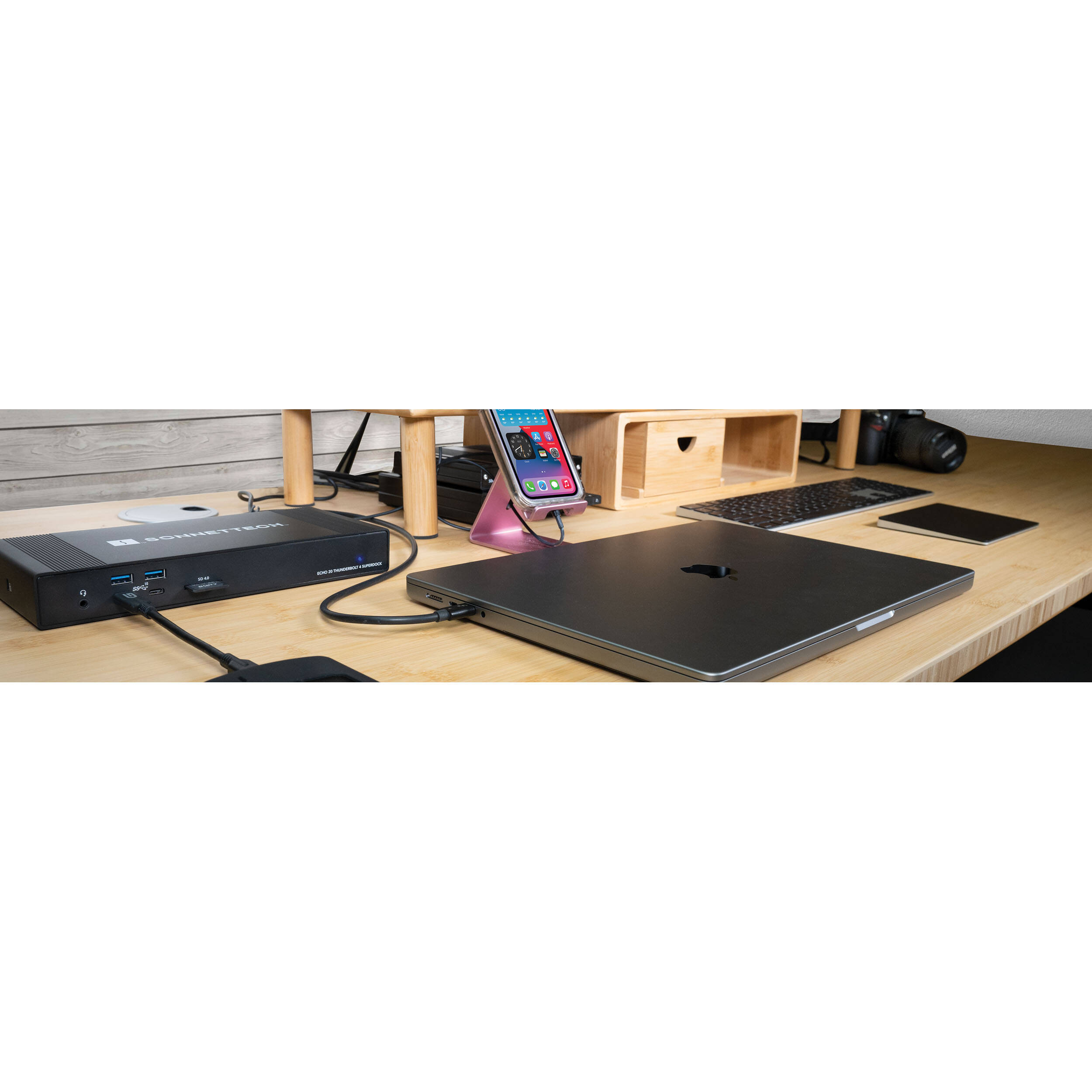 ECHO 20 THUNDERBOLT 4 SUPERDOCK — view 6