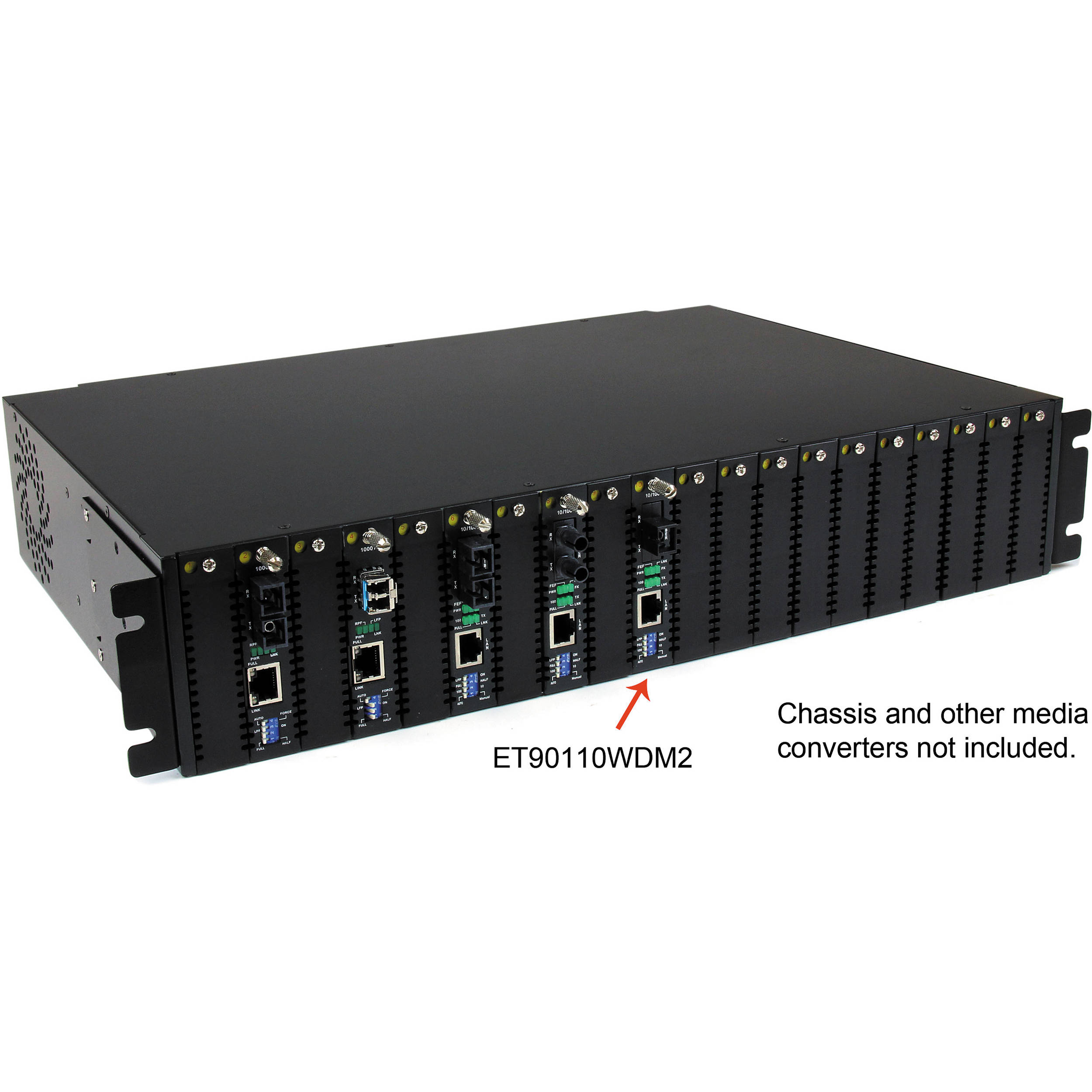 StarTech ET90110WDM2 10/100 Mbps Ethernet media converter for up to 20 km fiber extension — view 4