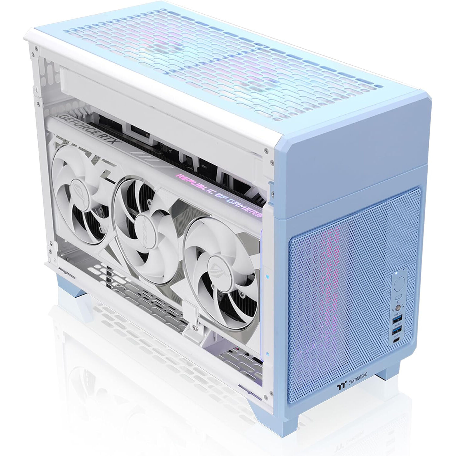 Thermaltake Tower 600 Gravel Sand mid-tower ATX case with vertical layout and tempered glass panels — view 3