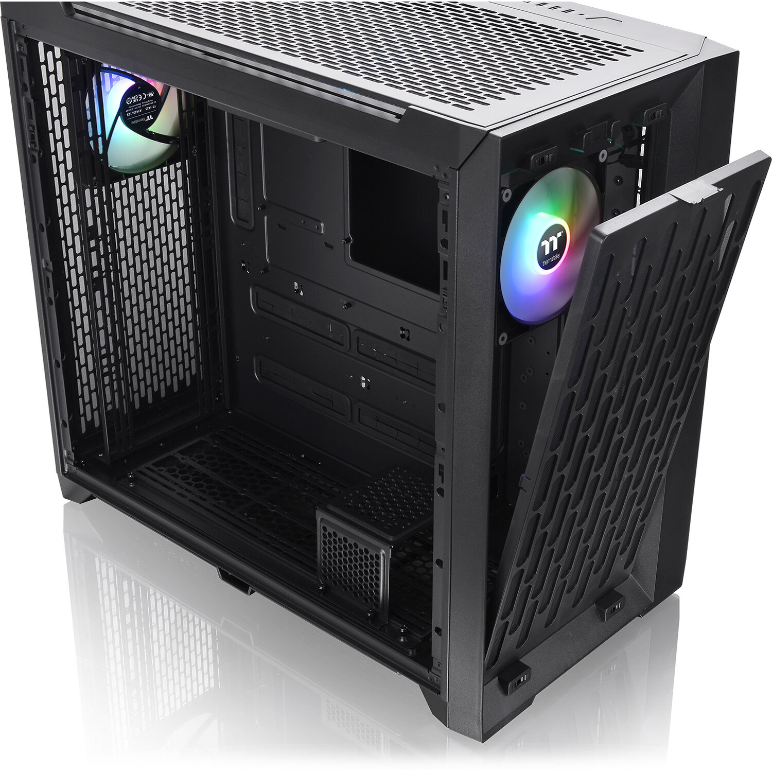 Thermaltake C750 TG ARGB Black mid tower PC case with tempered glass side panel — view 26