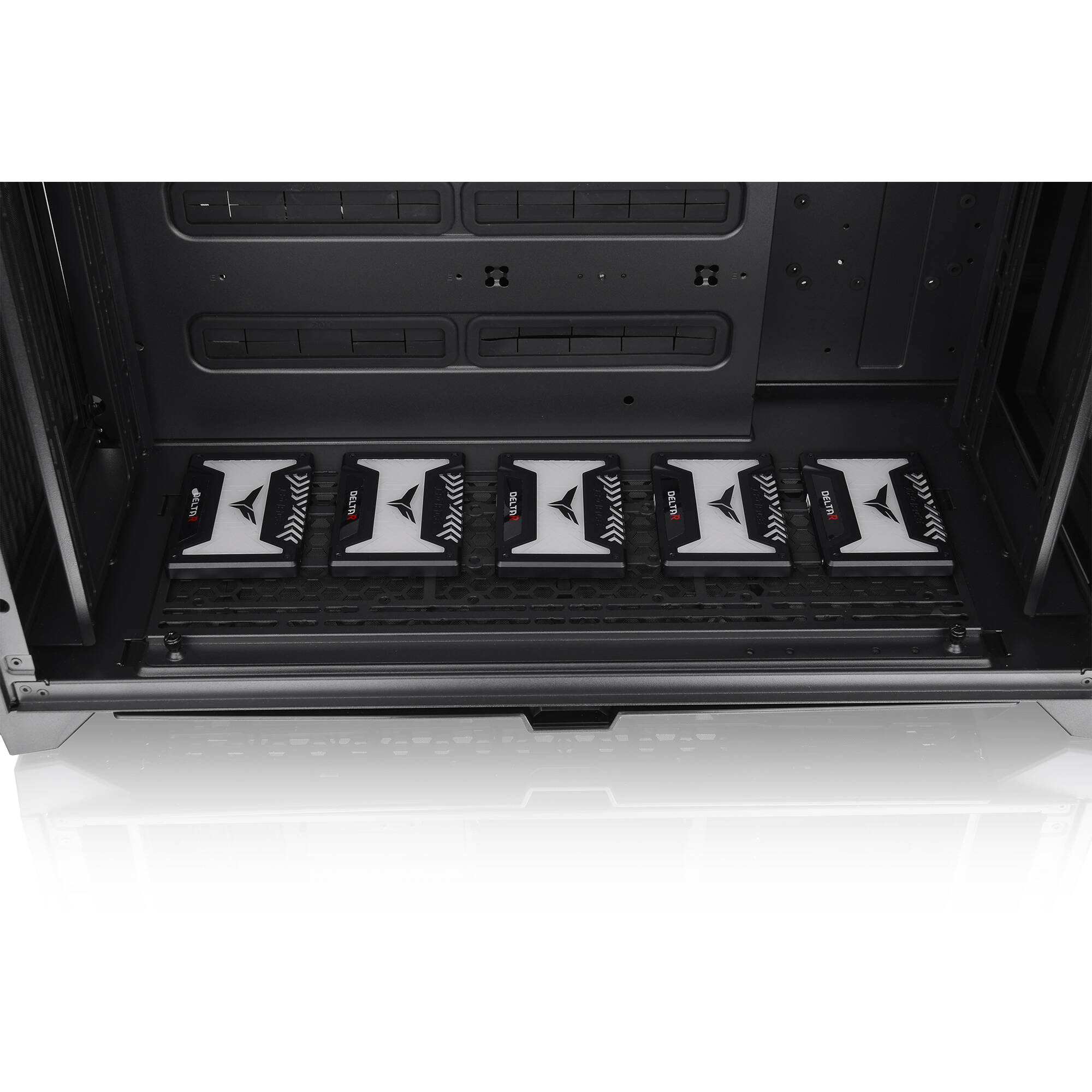 Thermaltake C750 TG ARGB Black mid tower PC case with tempered glass side panel — view 35