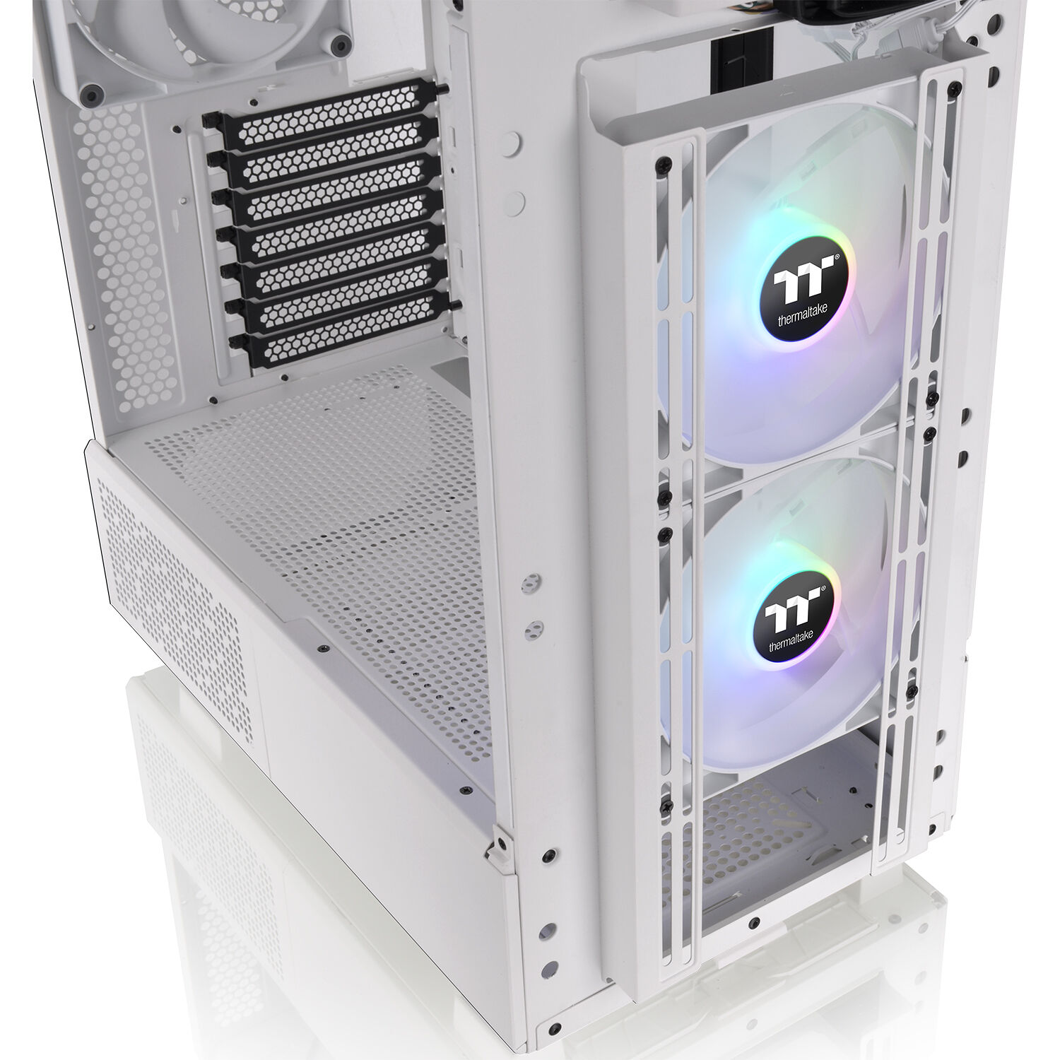 Thermaltake Ceres 300 Snow Case white ATX mid tower with ARGB fans and perforated front panel — view 20