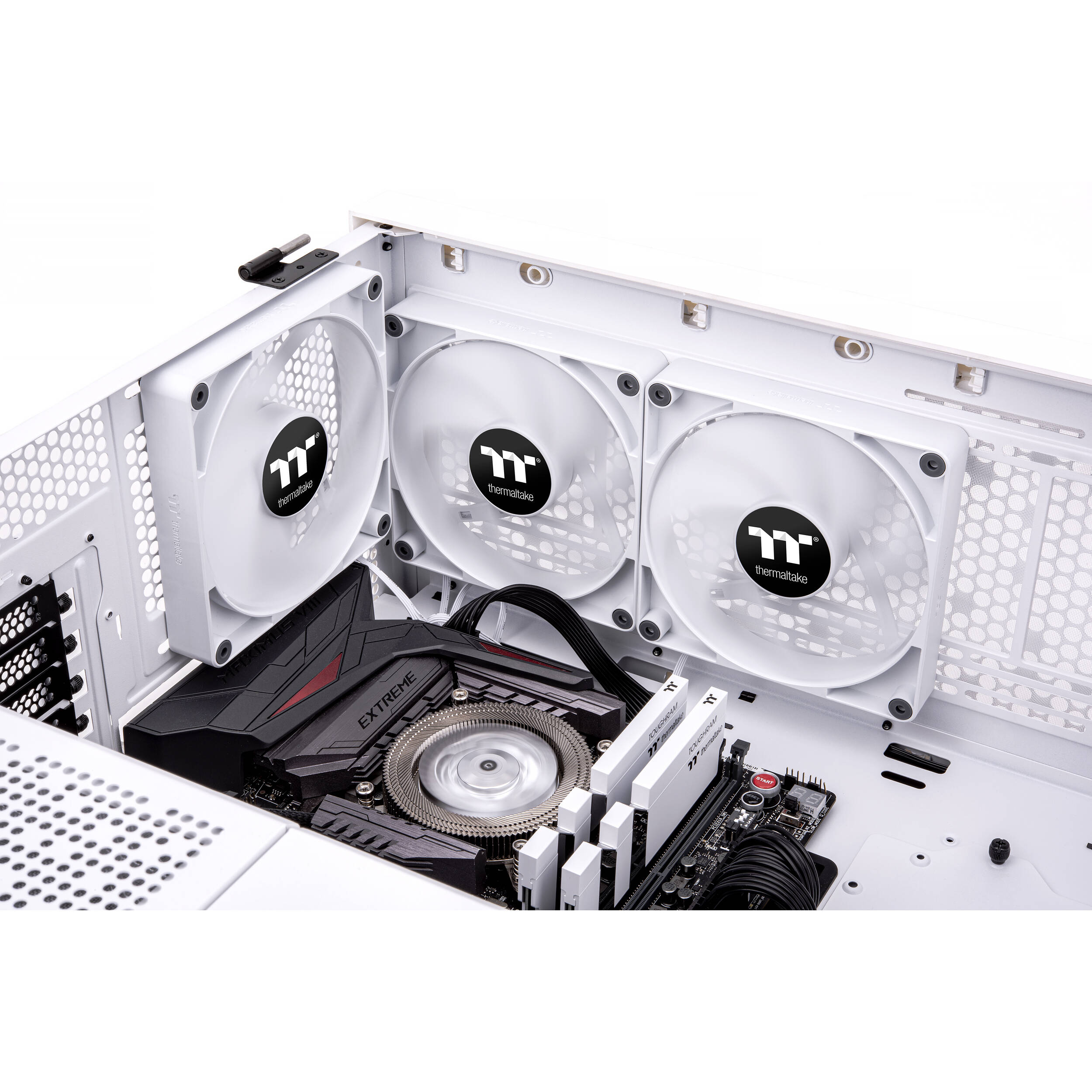 Thermaltake CT140 white 140 mm PWM PC cooling fans 2-pack — view 8
