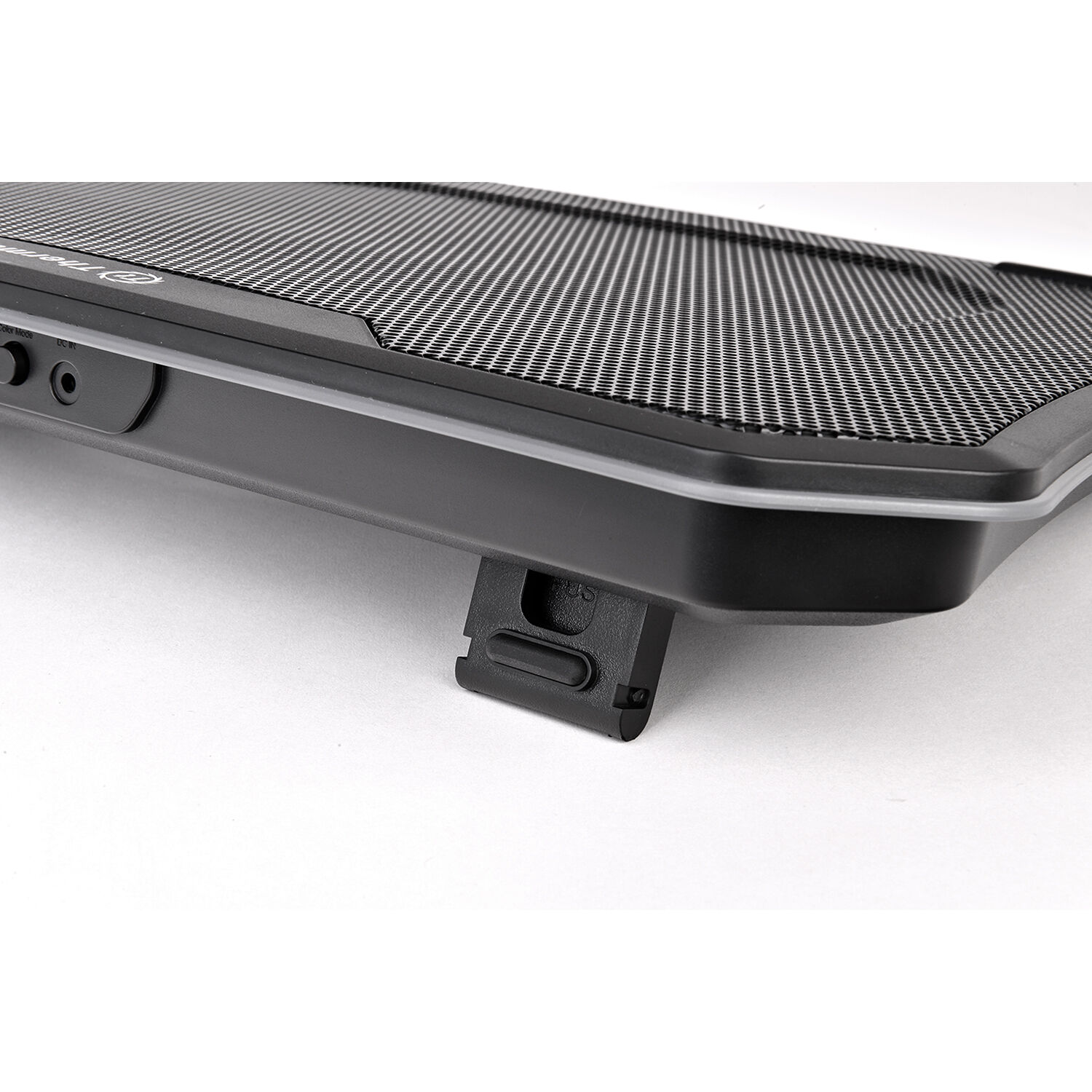 Massive 20 RGB Notebook Cooler — view 5
