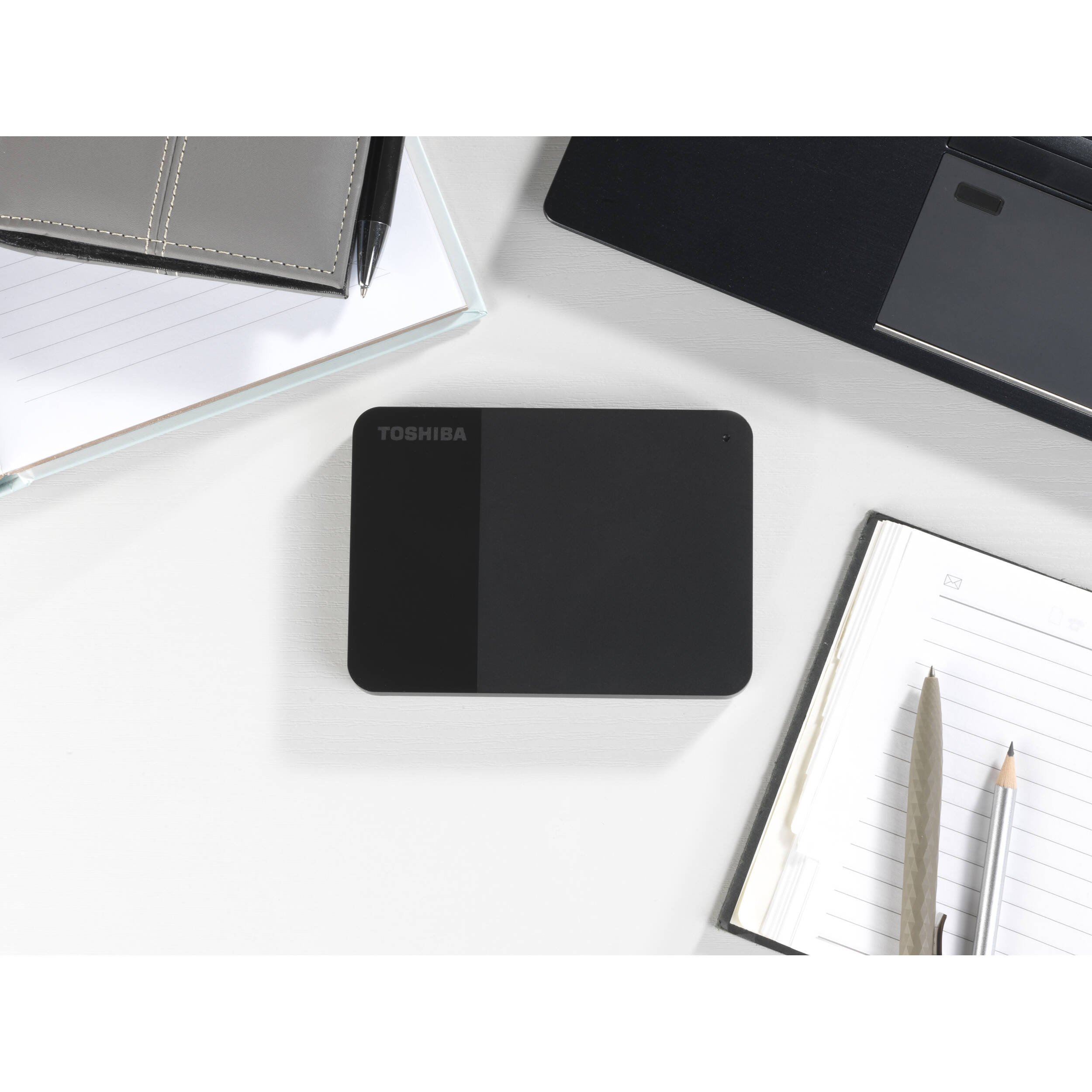 TOSHIBA CANVIO READY (B3) - 2TB - BLACK — view 17