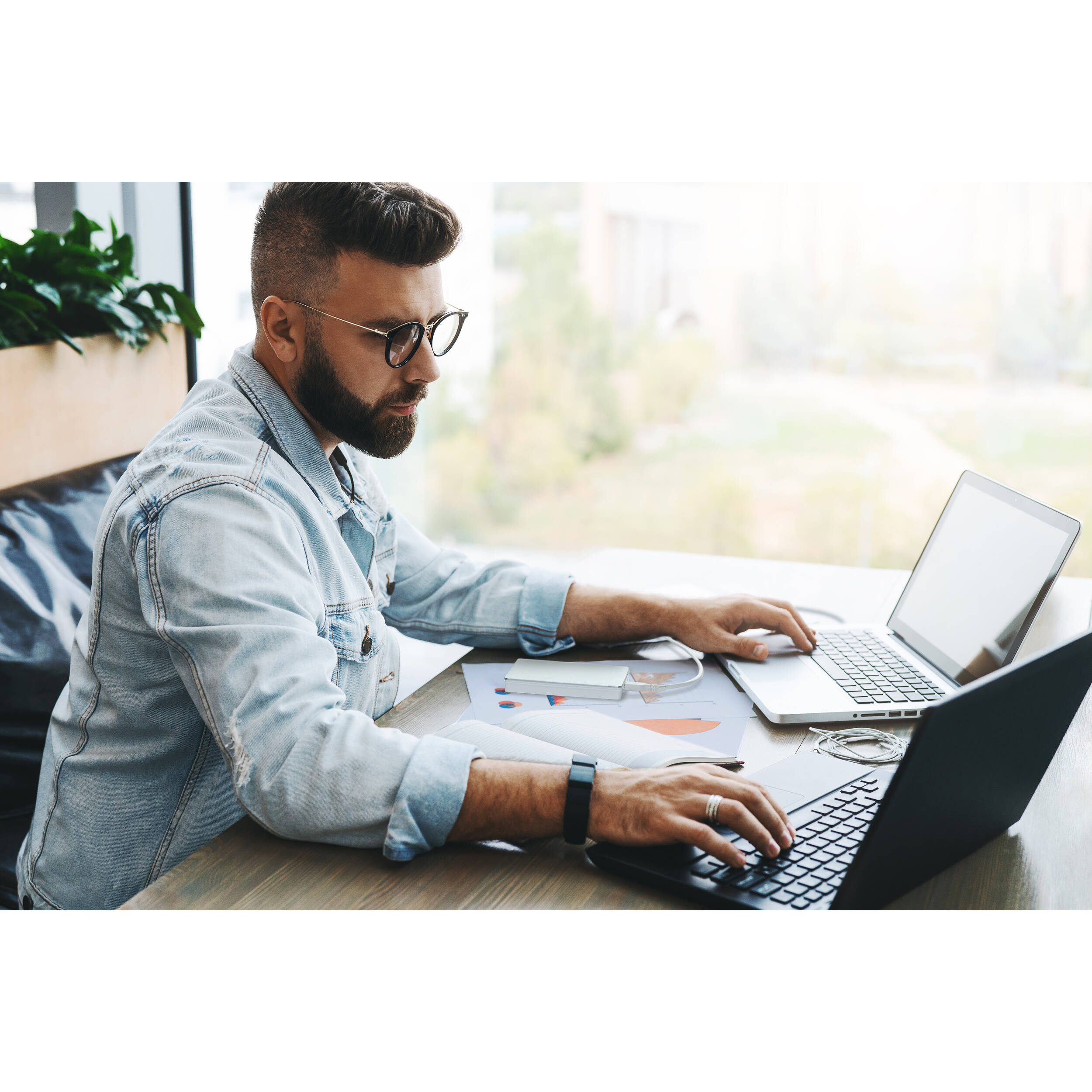 TOSHIBA CANVIO FLEX - 2TB - SILVER — view 10