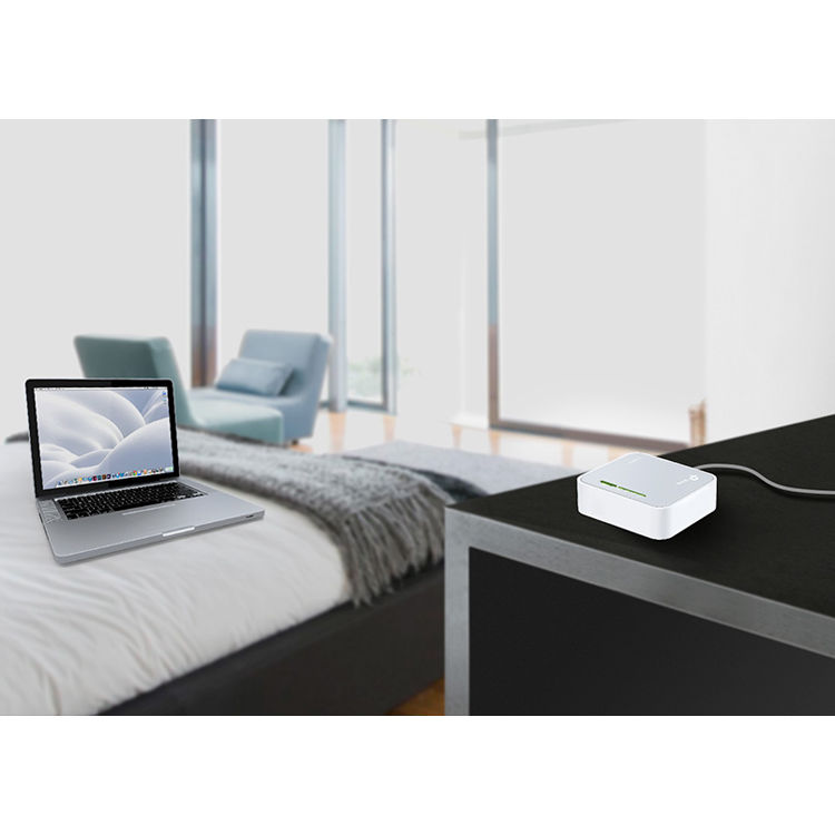 TP-Link AC750 portable Wi-Fi travel router TL-WR902AC in compact white enclosure — view 5