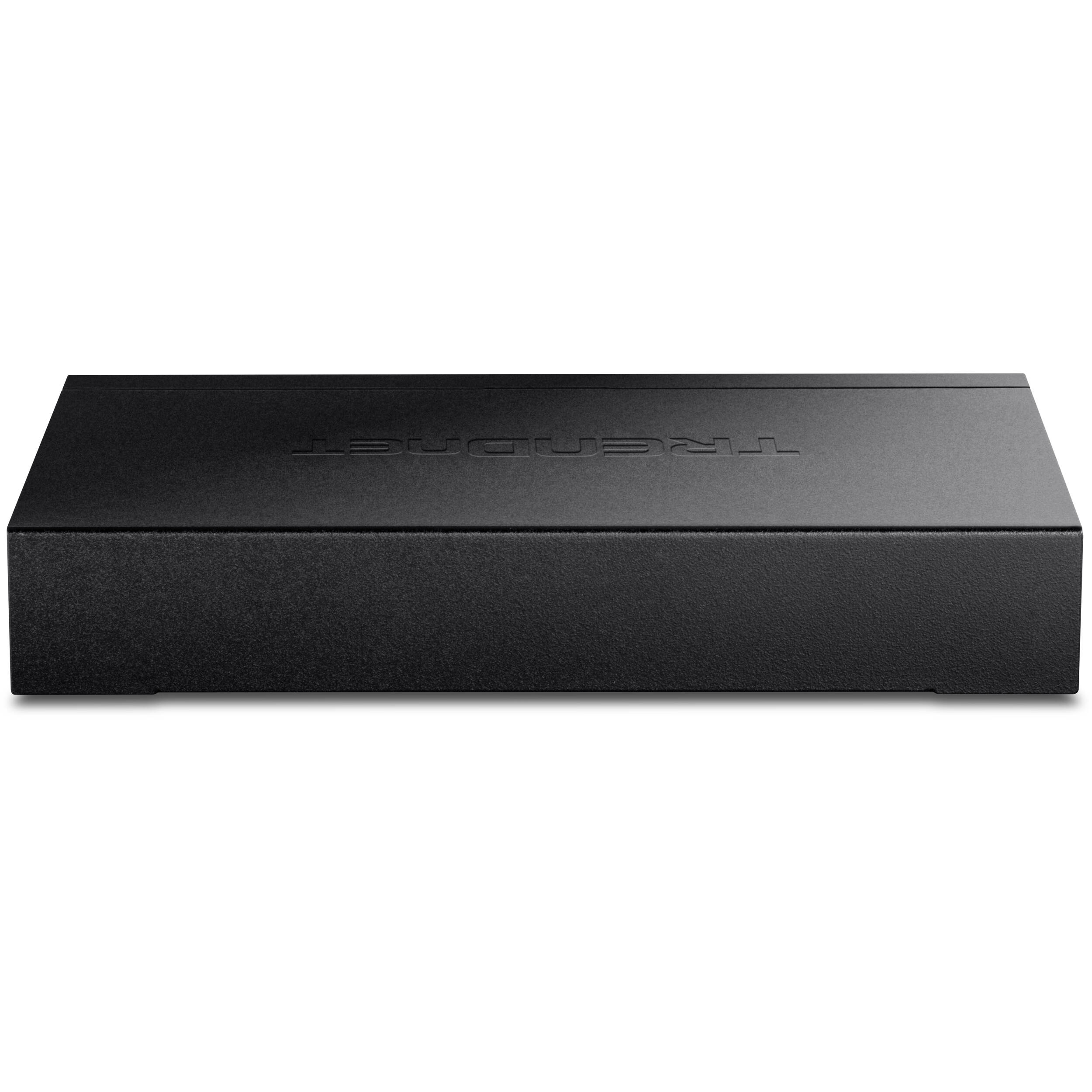 TRENDnet TEG-S562 6-port unmanaged multi-gig switch with 2.5GBASE-T ports and SFP+ support — view 3