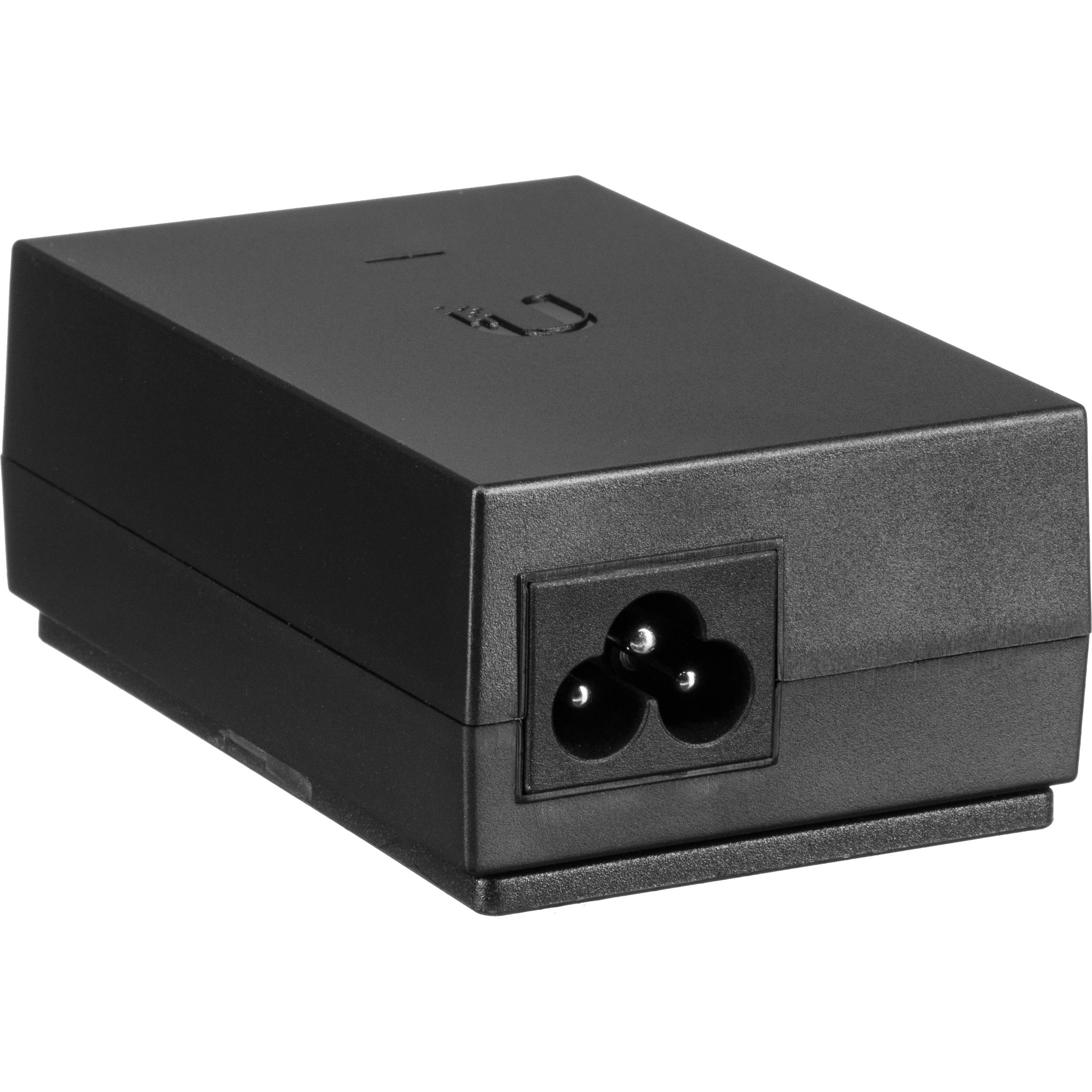 Ubiquiti POE-24-24W-G 24 V 24 W Gigabit PoE injector, compact white power adapter — view 3