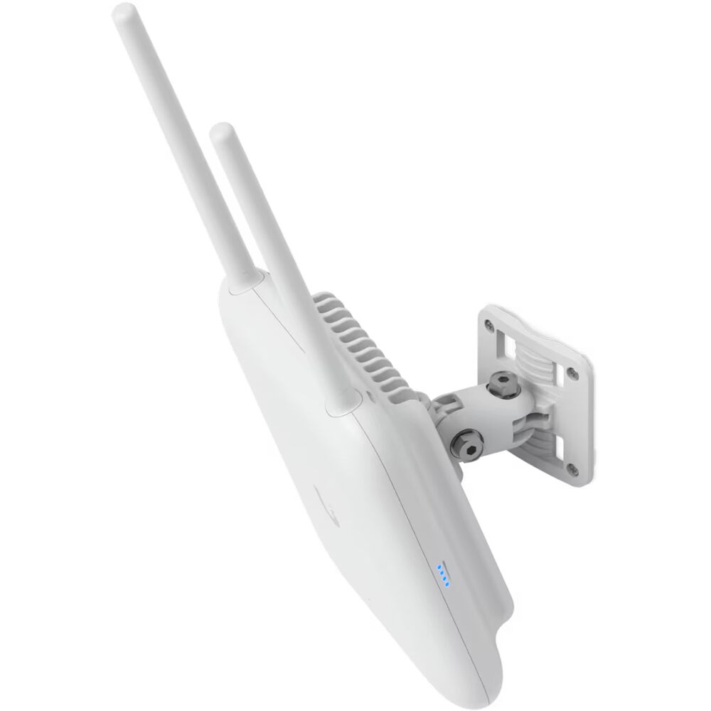 Ubiquiti U7 Pro Outdoor Wi‑Fi 7 outdoor access point with IP67 protection and external antennas — view 10