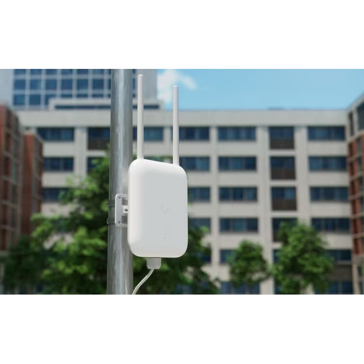 Ubiquiti U7 Pro Outdoor Wi‑Fi 7 outdoor access point with IP67 protection and external antennas — view 18