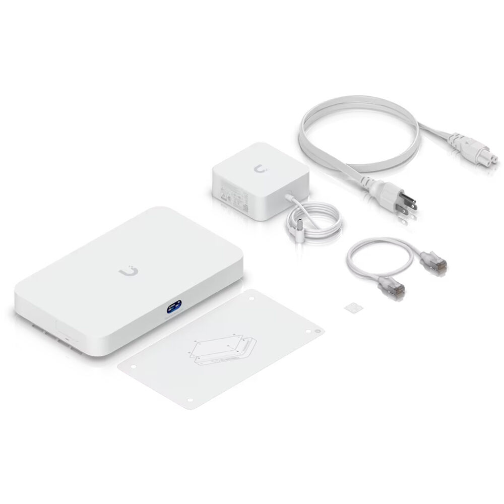 Ubiquiti Cloud Gateway Fiber desktop 10 GbE UniFi gateway with 10G SFP+ WAN, 2.5 GbE switch, and PoE+ port — view 3