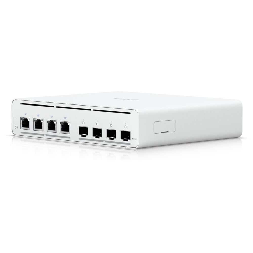 Ubiquiti UISP Switch Plus managed 2.5 GbE PoE switch for ISP deployments — view 2