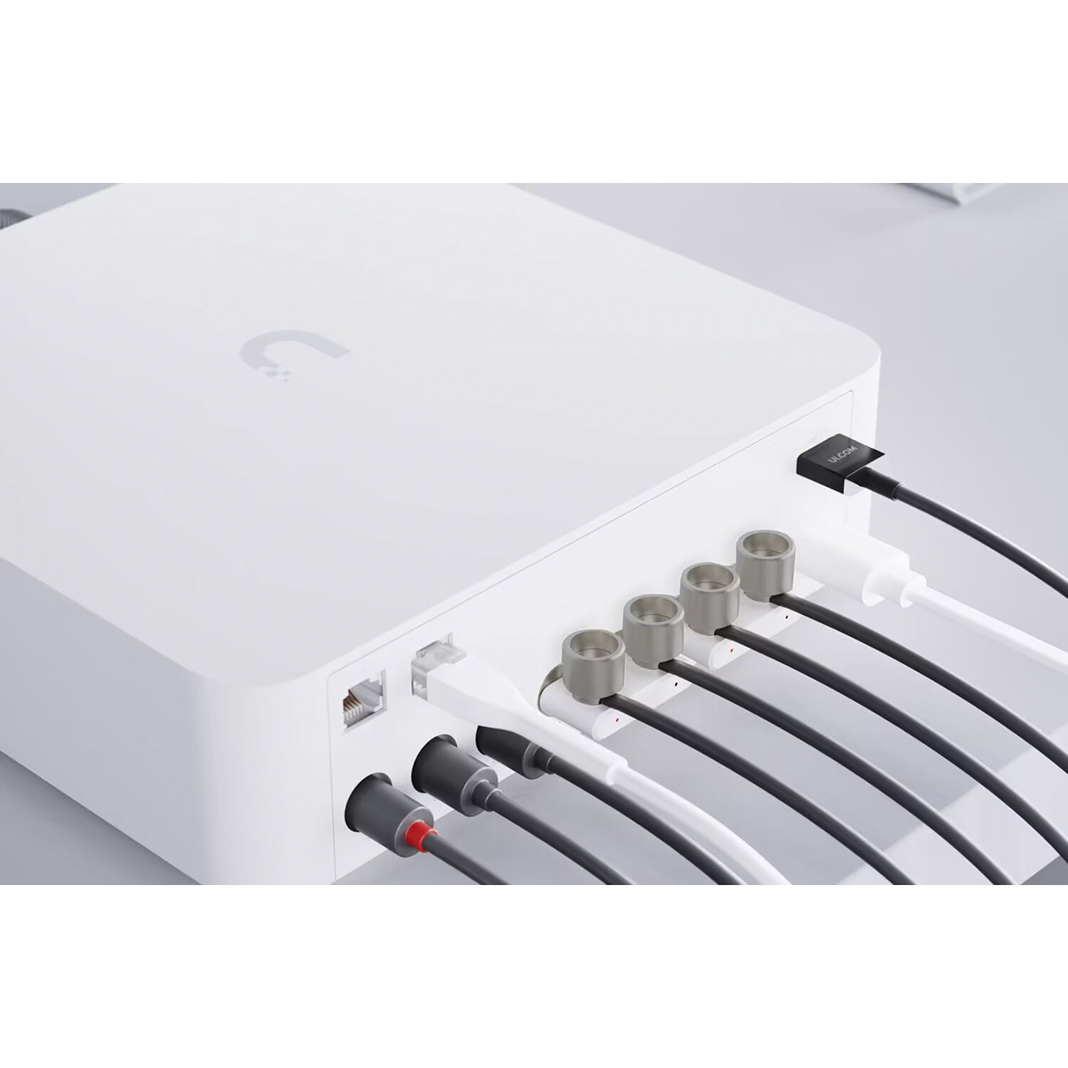 Ubiquiti PowerAmp White wired home audio amplifier for multi-zone premium sound — view 5