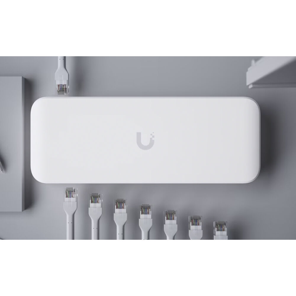 Ubiquiti Ultra 210W 8-port Gigabit Layer 2 PoE switch with 210 W budget — view 7