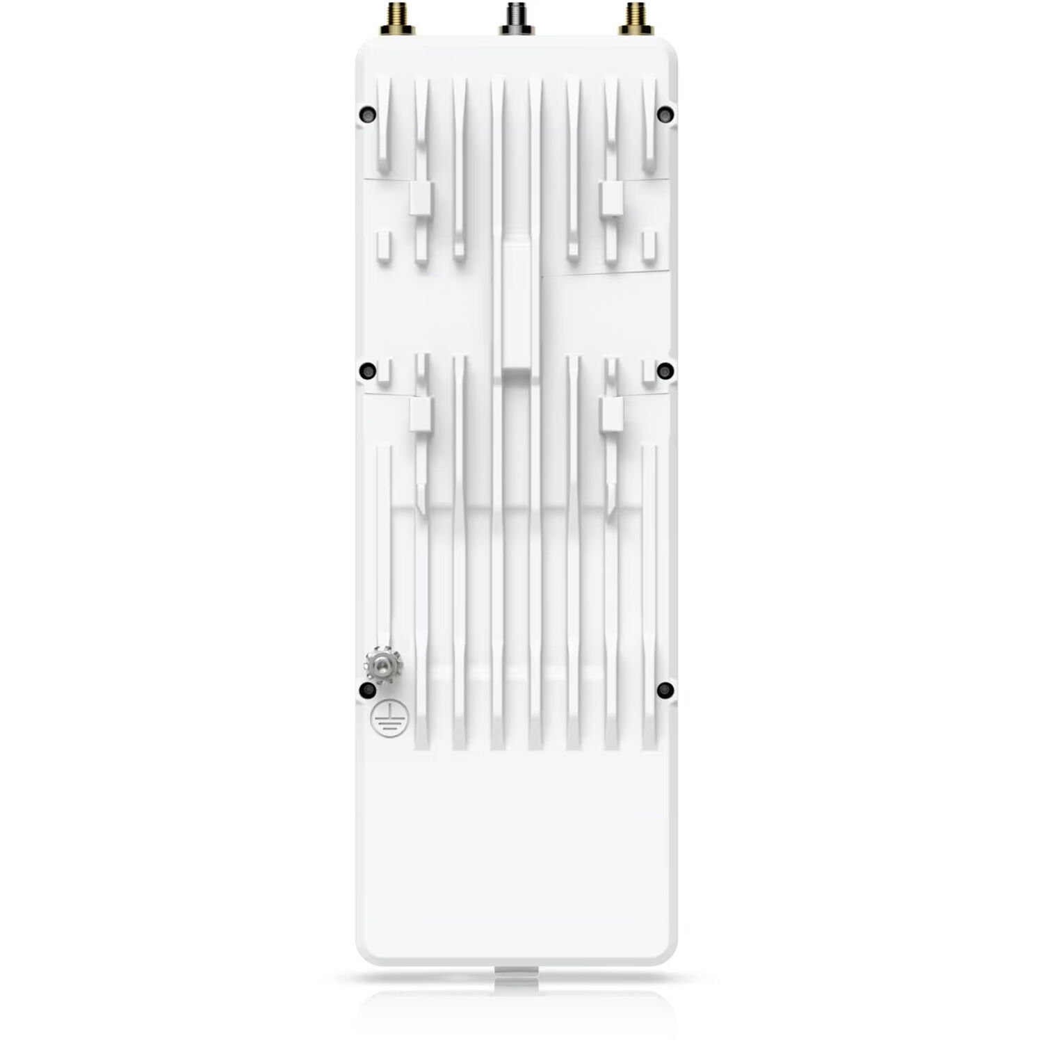 Ubiquiti Wave MLO5 outdoor Wi-Fi 7 access point with directional antenna and pole mount — view 8