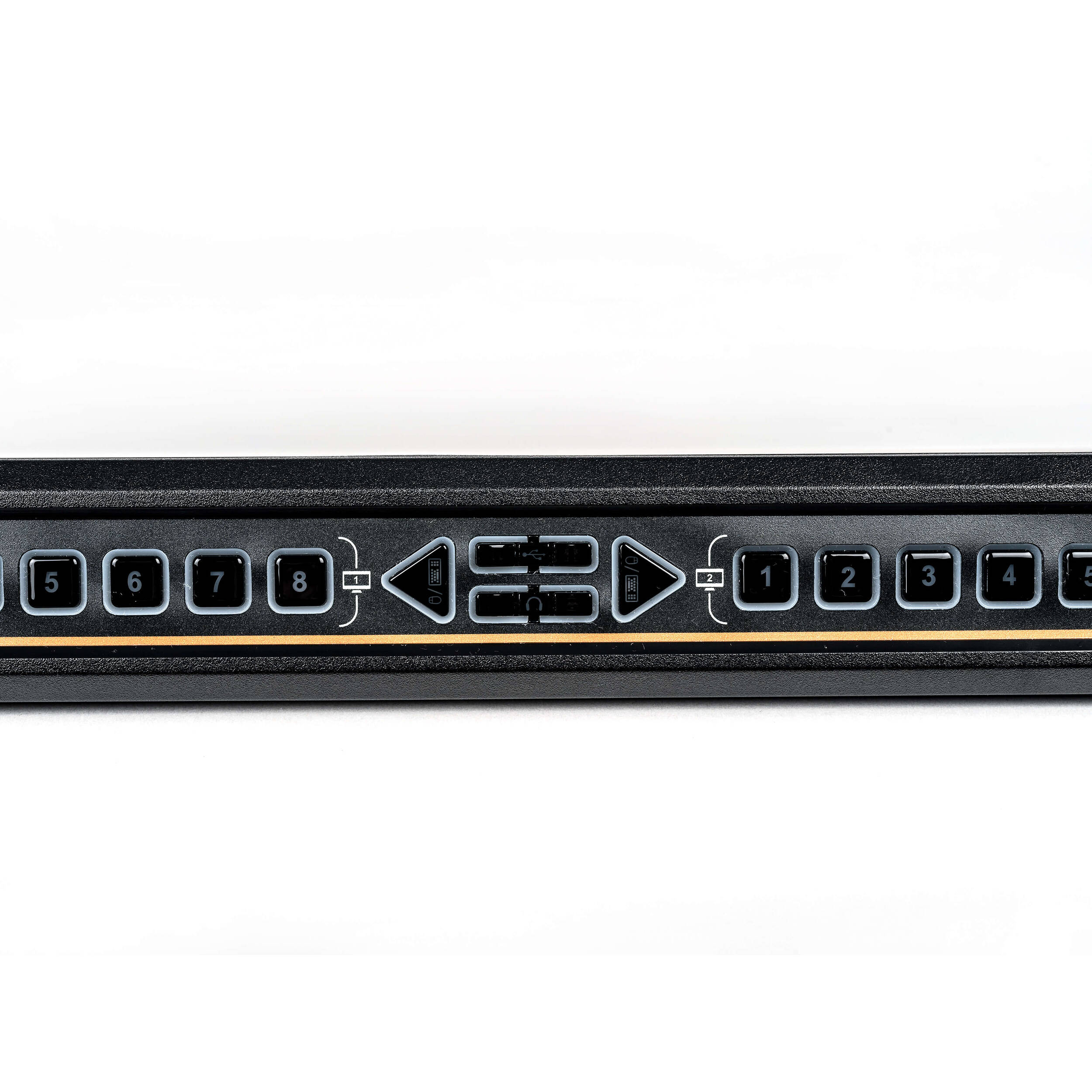 Vertiv SC Universal DP/H Secure Desktop Matrix 2x8 KVM with CAC desktop switch — view 3